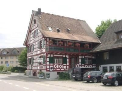罗特豪斯比萨餐厅酒店 Münsterlingen 外观 照片