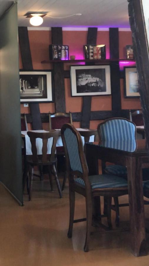 罗特豪斯比萨餐厅酒店 Münsterlingen 外观 照片